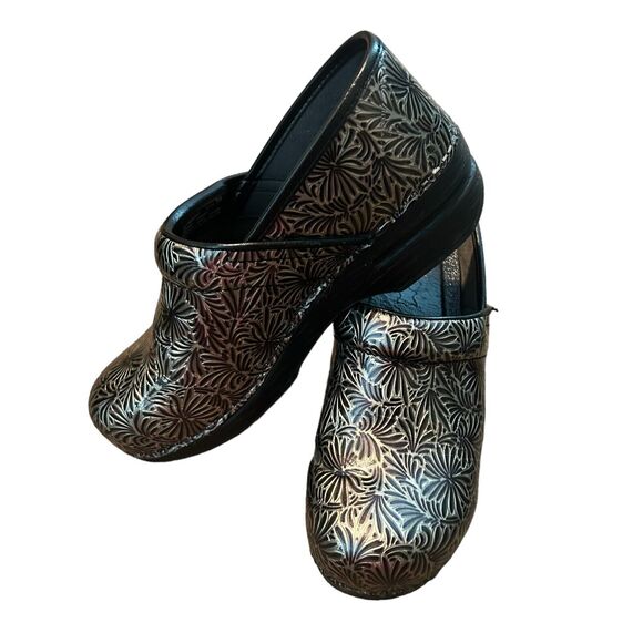 Dansko Shoes - Dansko Womens Slip On Clogs Shoes Nurse Size EU 39 US 8 Black Silver Floral